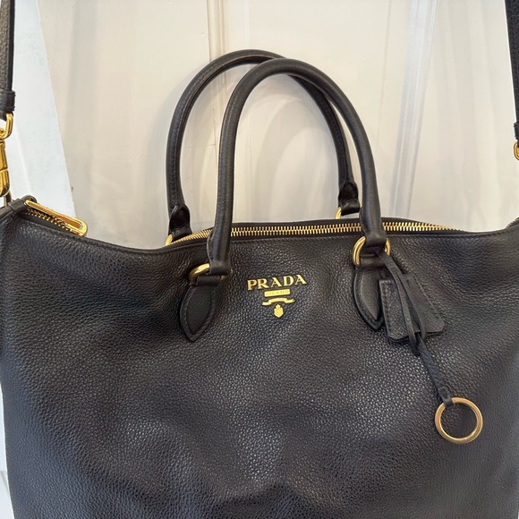 Prada Black leather shoulder bag - Picture 11 of 11
